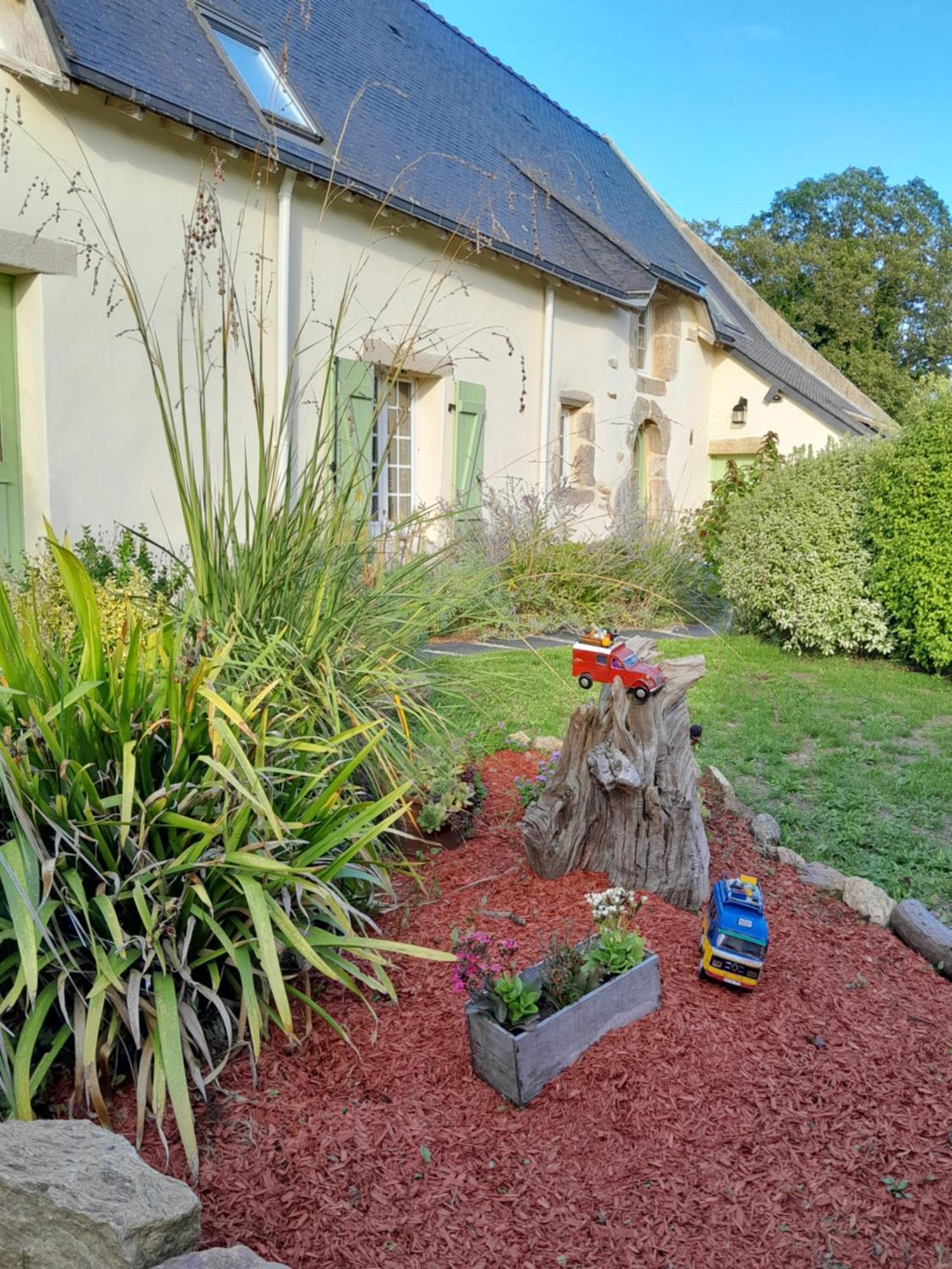 Les Loges De Yoff Bed & Breakfast Ambon Bagian luar foto